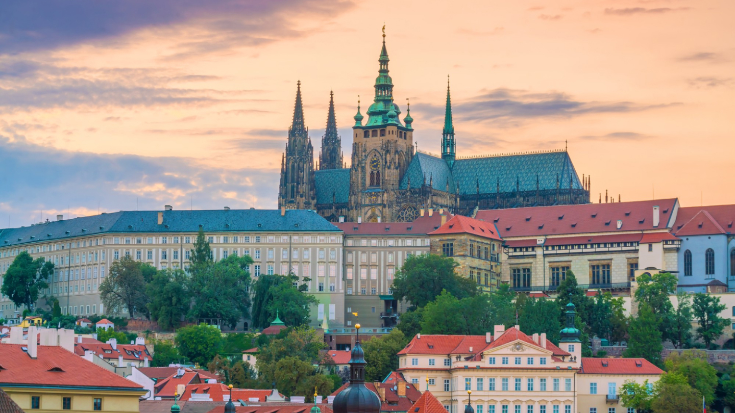 Лишение статуса ПМЖ в Чехии - когда возможно?