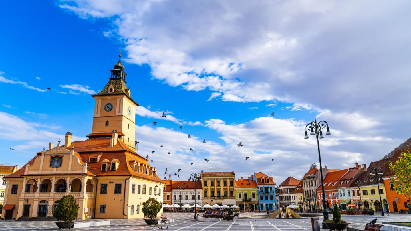 Обмен валюты в Румынии: как обменять евро, доллары или гривны на румынские леи (RON)